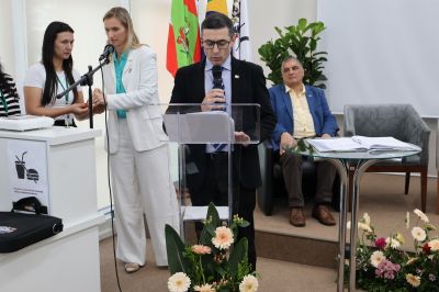 Posse Conselho Estadual de Educação - Suélen Rosa Biz