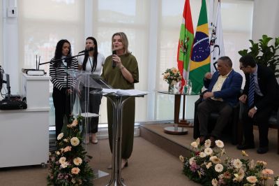 Posse Conselho Estadual de Educação - Suélen Rosa Biz