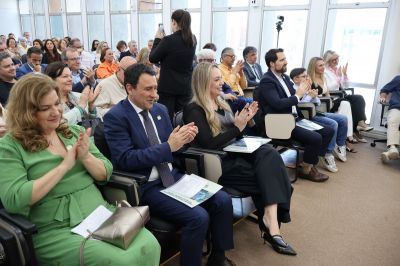 Posse Conselho Estadual de Educação - Suélen Rosa Biz