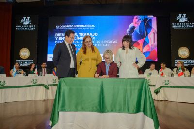 Convênios com universidade da Colômbia