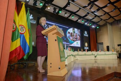 Convênios com universidade da Colômbia