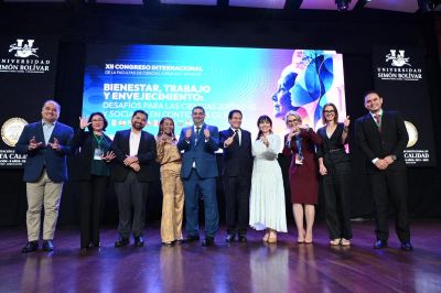 Convênios com universidade da Colômbia