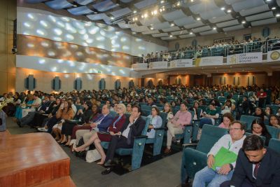 Convênios com universidade da Colômbia