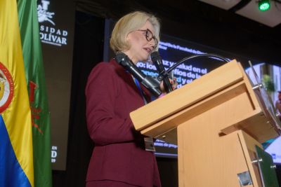 Convênios com universidade da Colômbia
