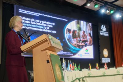 Convênios com universidade da Colômbia