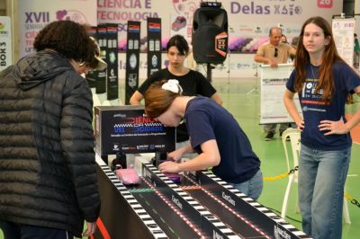 Ciência, resiliência e protagonismo feminino aceleram no projeto Ciência da Velocidade