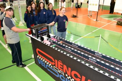 Ciência, resiliência e protagonismo feminino aceleram no projeto Ciência da Velocidade