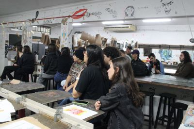 Oficina de Arqueologia reúne pesquisadoras da Unesc em workshop sobre grafismo indígena Guarani Mbyá