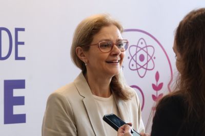 Mesa-Redonda: Mulheres e Carreiras Científica