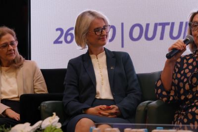 Mesa-Redonda: Mulheres e Carreiras Científica