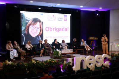 Mesa-Redonda: Mulheres e Carreiras Científica