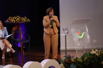 Mesa-Redonda: Mulheres e Carreiras Científica