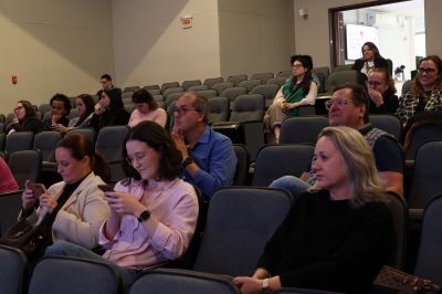 Mesa-Redonda: Mulheres e Carreiras Científica