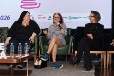 Mesa-Redonda: Mulheres e Carreiras Científica