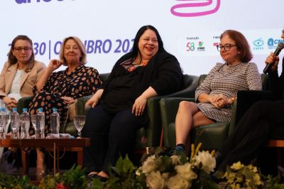 Mesa-Redonda: Mulheres e Carreiras Científica