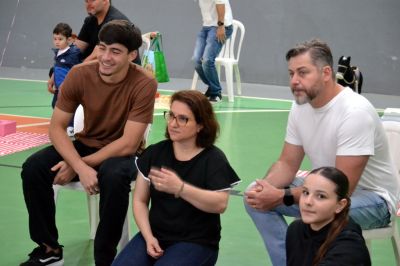 Sorrisos, choros e muita emoção marcam a última aula do Terceirão no Colégio Unesc