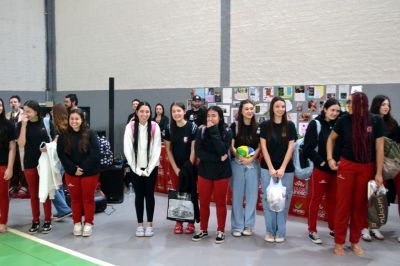 Sorrisos, choros e muita emoção marcam a última aula do Terceirão no Colégio Unesc