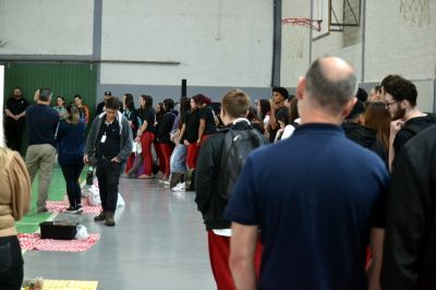 Sorrisos, choros e muita emoção marcam a última aula do Terceirão no Colégio Unesc