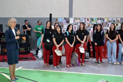 Sorrisos, choros e muita emoção marcam a última aula do Terceirão no Colégio Unesc
