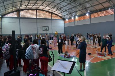 Sorrisos, choros e muita emoção marcam a última aula do Terceirão no Colégio Unesc