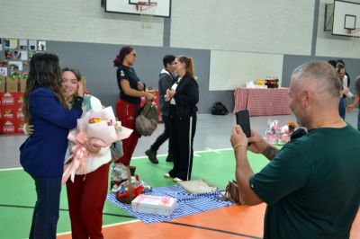 Sorrisos, choros e muita emoção marcam a última aula do Terceirão no Colégio Unesc