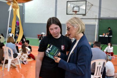 Sorrisos, choros e muita emoção marcam a última aula do Terceirão no Colégio Unesc