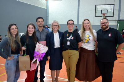 Sorrisos, choros e muita emoção marcam a última aula do Terceirão no Colégio Unesc