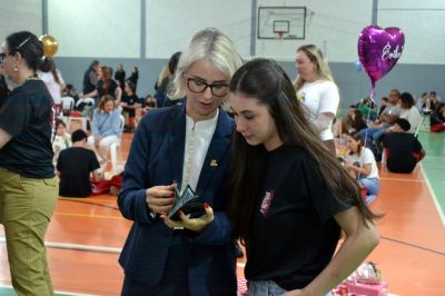 Sorrisos, choros e muita emoção marcam a última aula do Terceirão no Colégio Unesc