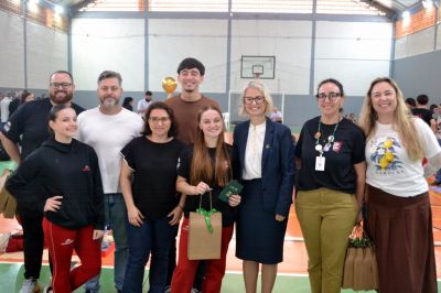 Sorrisos, choros e muita emoção marcam a última aula do Terceirão no Colégio Unesc