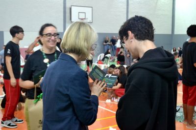 Sorrisos, choros e muita emoção marcam a última aula do Terceirão no Colégio Unesc