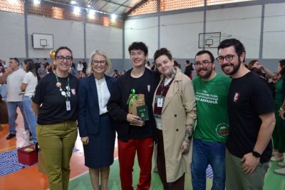 Sorrisos, choros e muita emoção marcam a última aula do Terceirão no Colégio Unesc