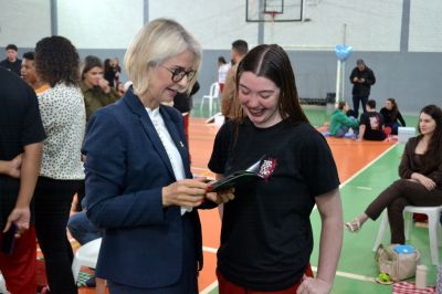 Sorrisos, choros e muita emoção marcam a última aula do Terceirão no Colégio Unesc