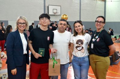 Sorrisos, choros e muita emoção marcam a última aula do Terceirão no Colégio Unesc