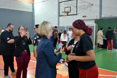 Sorrisos, choros e muita emoção marcam a última aula do Terceirão no Colégio Unesc