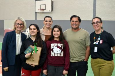 Sorrisos, choros e muita emoção marcam a última aula do Terceirão no Colégio Unesc