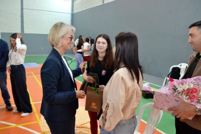 Sorrisos, choros e muita emoção marcam a última aula do Terceirão no Colégio Unesc