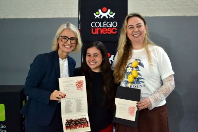 Sorrisos, choros e muita emoção marcam a última aula do Terceirão no Colégio Unesc
