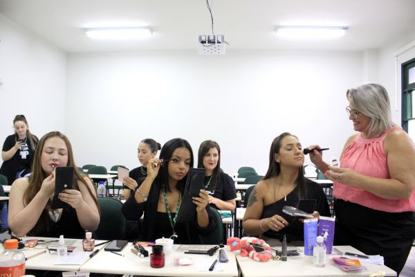 Bem Viver Unesc - Galeria de fotos - Meu Trabalho, Meu Ambiente de Vida