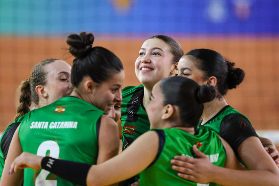 Colégio Unesc/Mampituba conquista título do vôlei feminino nos Jogos da Juventude