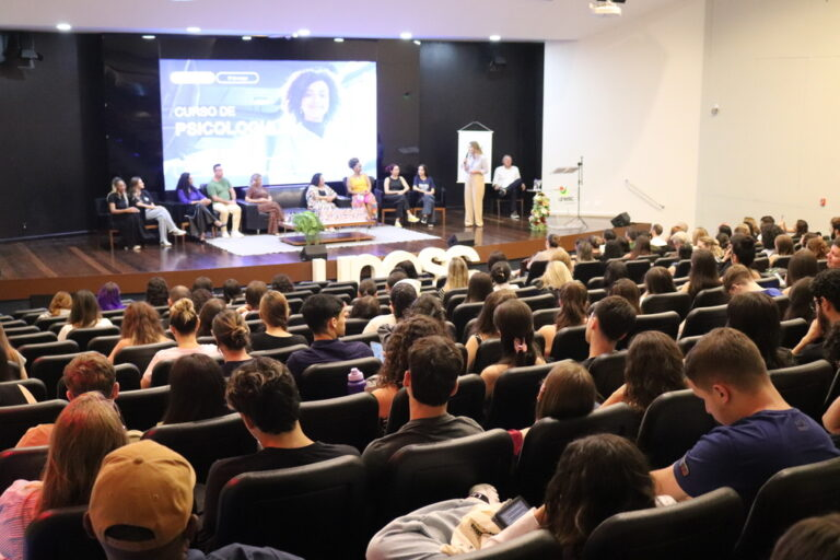 Recepção aos estudantes de Psicologia destaca formação humana